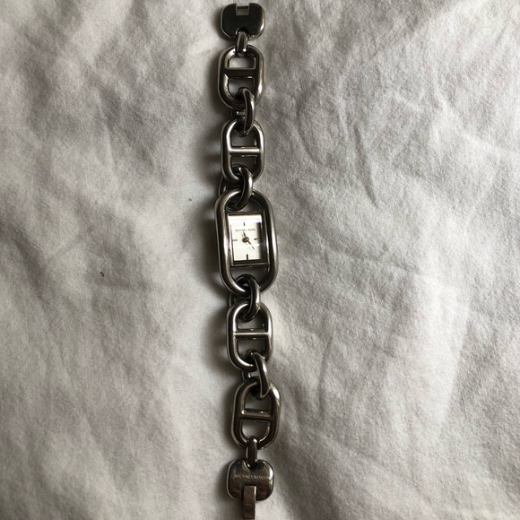 Unique Michael Kors Chainlink watch - Picture 2 of 5